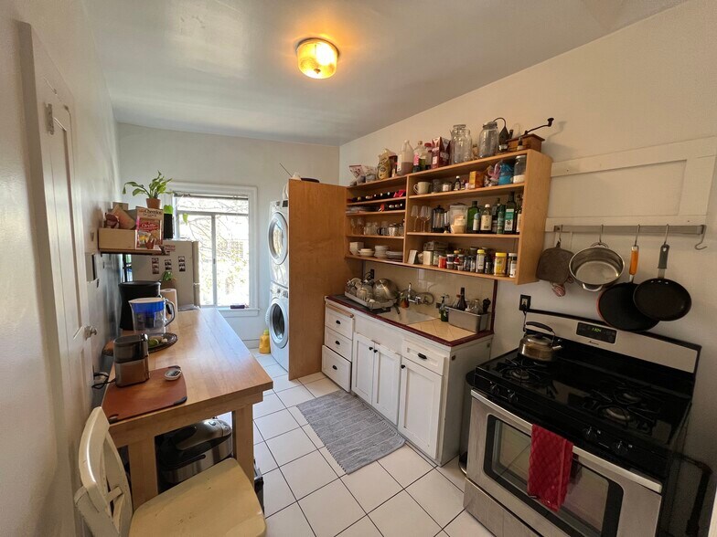 More Photos Of 6008 College Ave, Oakland Storefront Retail Residential For Sale