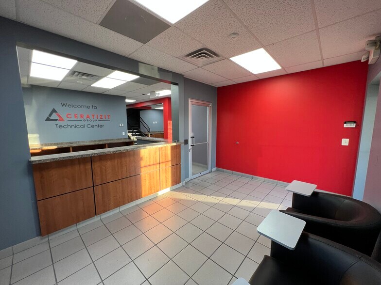 More Photos Of Dispensary/Processing/Industrial space, Warren Warehouse For Lease