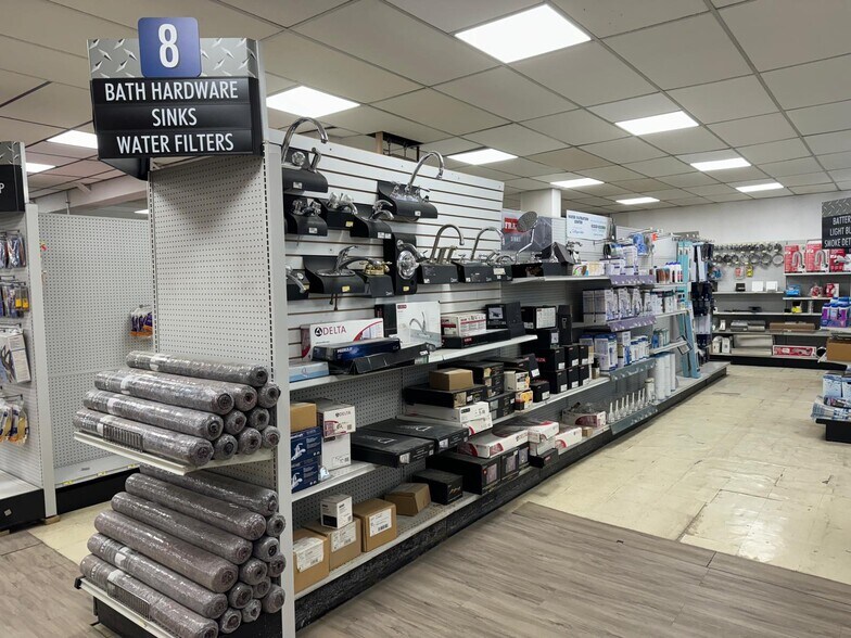 More Photos Of 43 State St, Presque Isle General Retail For Sale