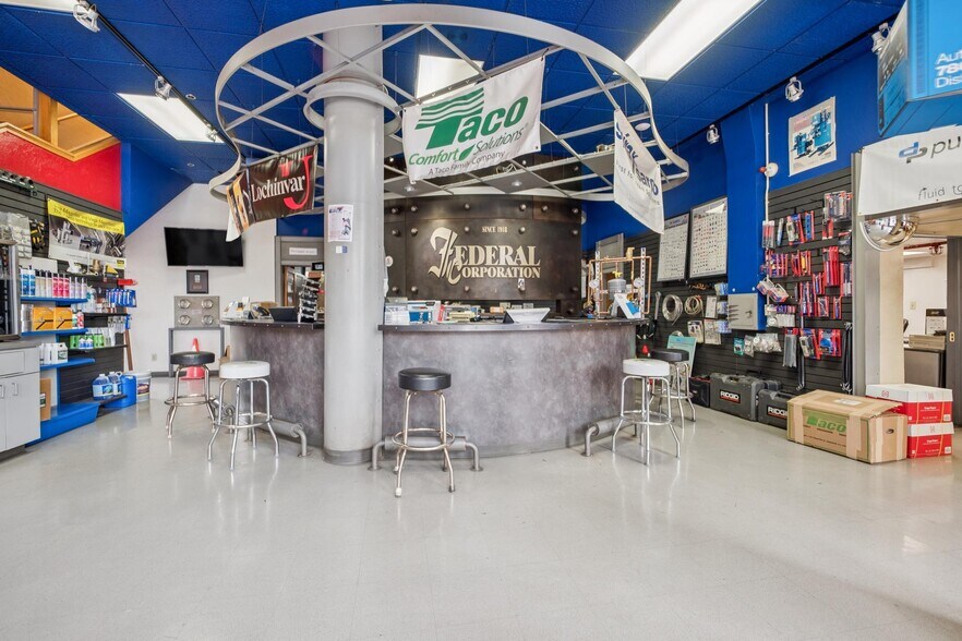 More Photos Of 120 E Main St, Oklahoma City Freestanding For Sale