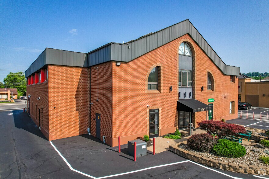 More Photos Of 3901 Washington Rd, McMurray Freestanding For Lease