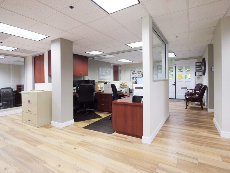 More Photos Of 25550 Hawthorne Blvd, Torrance Medical For Sale