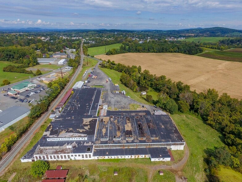 More Photos Of 12314 Old Gordonsville Rd, Charlottesville Manufacturing For Lease