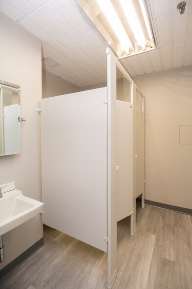 More Photos Of 8 Norwich St, Worcester Office For Lease