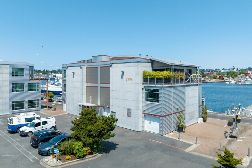 More Photos Of 2284-2360 W Commodore Way, Seattle Office For Lease