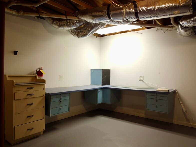 More Photos Of 3218 Mill St, Covington Medical For Sale