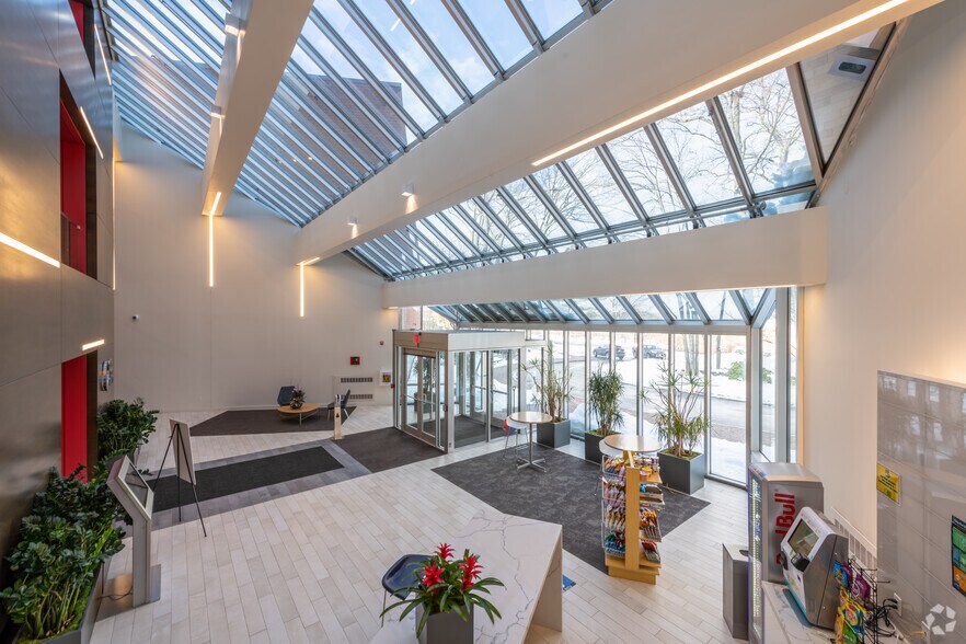 More Photos Of 1 Tech Dr, Andover Office For Lease