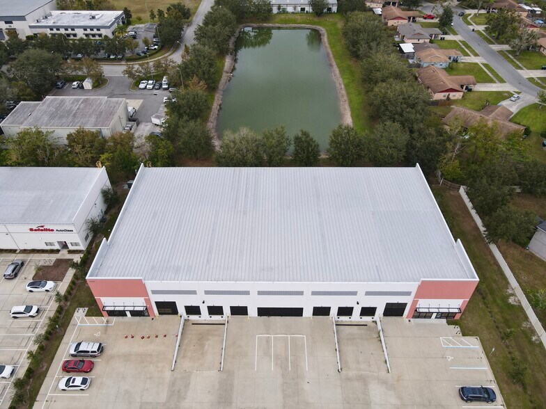 More Photos Of 6769 Curtis St, Orlando Warehouse For Lease