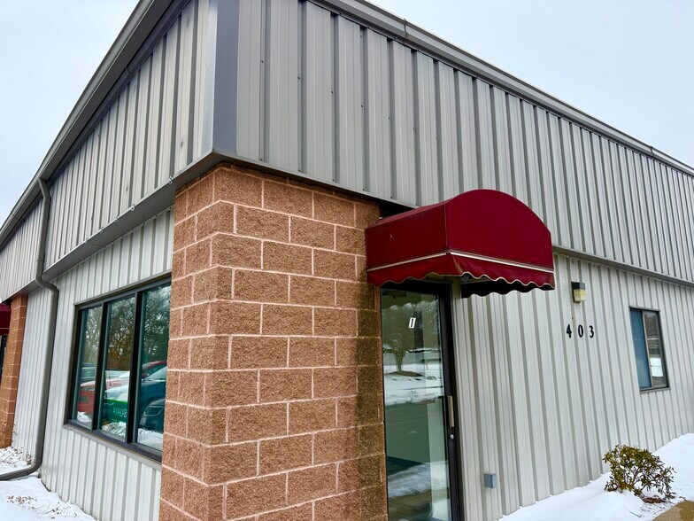 Primary Photo Of 403 Venture Ct, Verona Industrial For Lease
