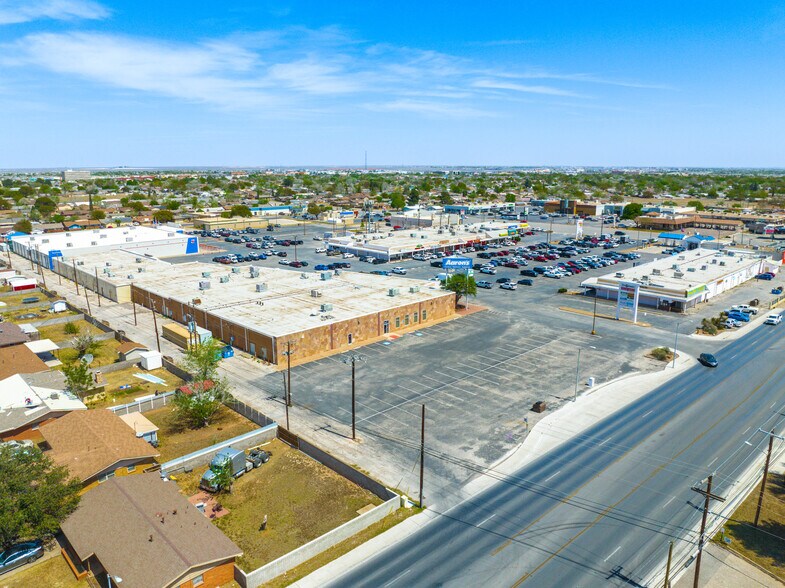 More Photos Of 2701-2755 N Grandview Ave, Odessa Unknown For Lease