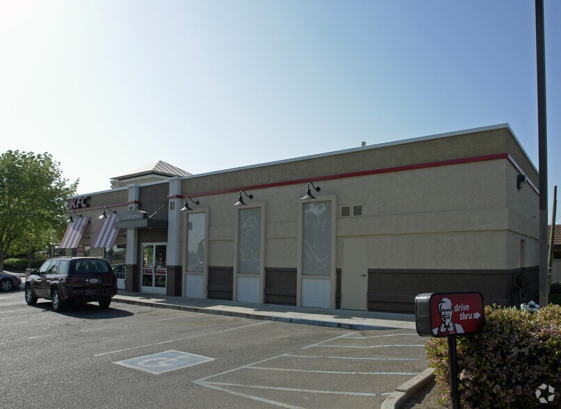 More Photos Of 157 S Madera Ave, Kerman Fast Food For Lease