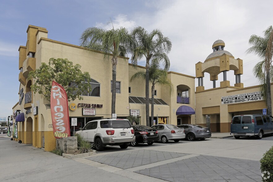 Primary Photo Of 5724-5742 E Olympic Blvd, Commerce Unknown For Lease