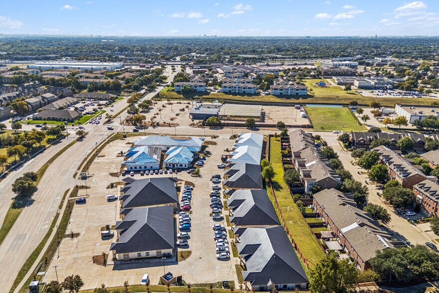 More Photos Of 2600 MacArthur Blvd, Lewisville Medical For Lease