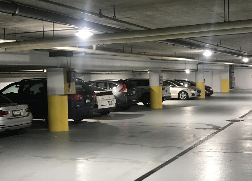 More Photos Of 100 W Lawrence St, Appleton Loft Creative Space For Sale