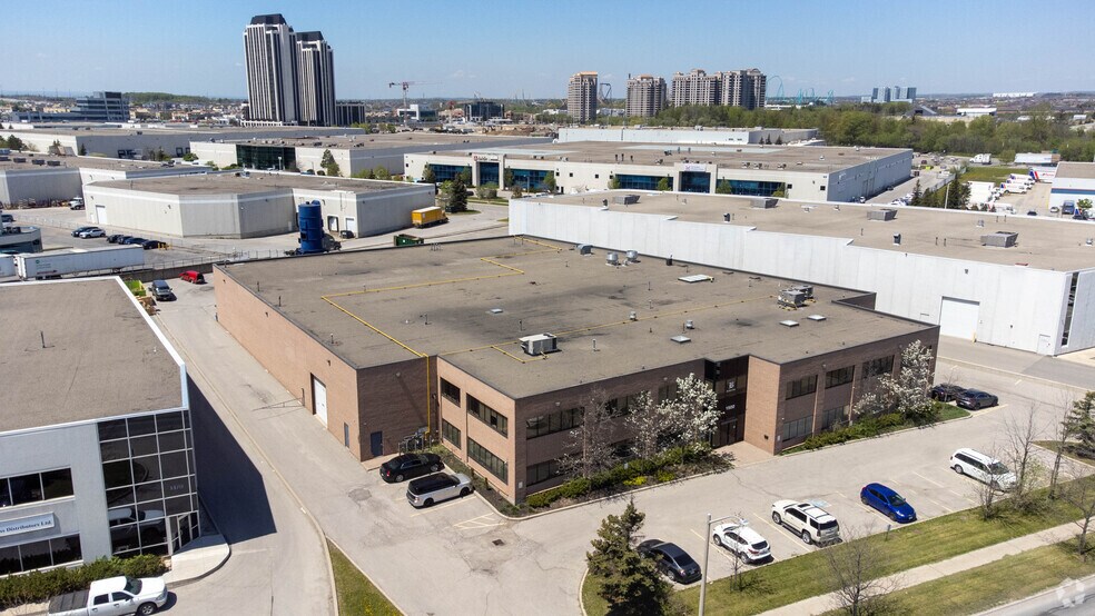 More Photos Of 1500 Creditstone Rd, Vaughan Warehouse For Lease