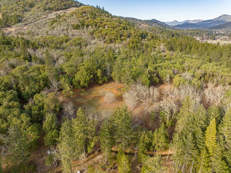 More Photos Of 0 Foothill blvd, Rogue River Land For Sale
