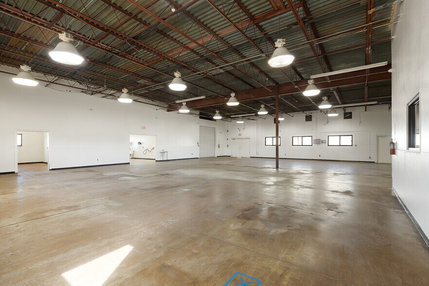 More Photos Of 700 W Sioux Rd, Pharr Warehouse For Sale