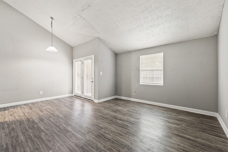 More Photos Of , Lexington Multifamily For Sale