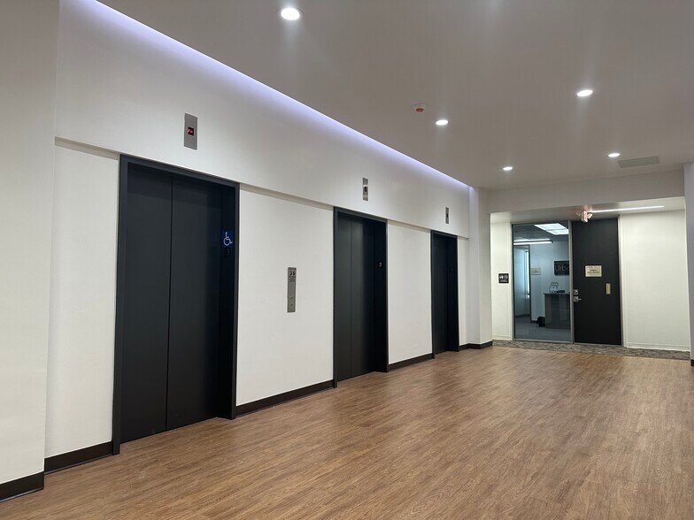 More Photos Of 2975 Wilshire Blvd, Los Angeles Office For Lease