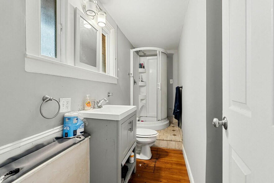 More Photos Of 72 Main St, Wareham Apartments For Sale