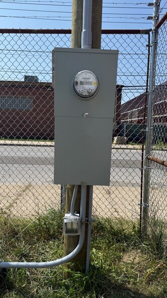 More Photos Of 225 Ralph Ave, Copiague Land For Lease