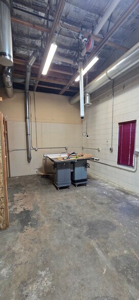 More Photos Of 2529 49th St, Boulder Warehouse For Lease