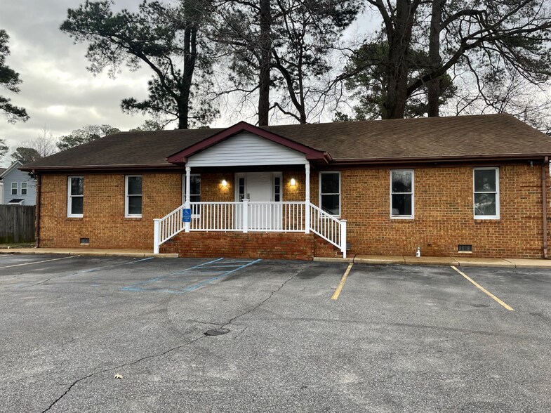 More Photos Of 4136 Bonney Rd, Virginia Beach Office For Lease