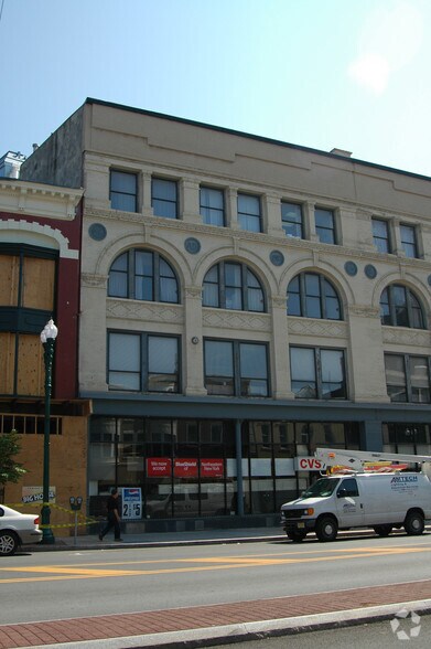 More Photos Of 433 State St, Schenectady Office For Lease