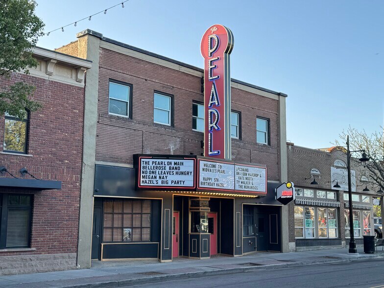 More Photos Of 7711 Main St, Midvale Movie Theatre For Sale