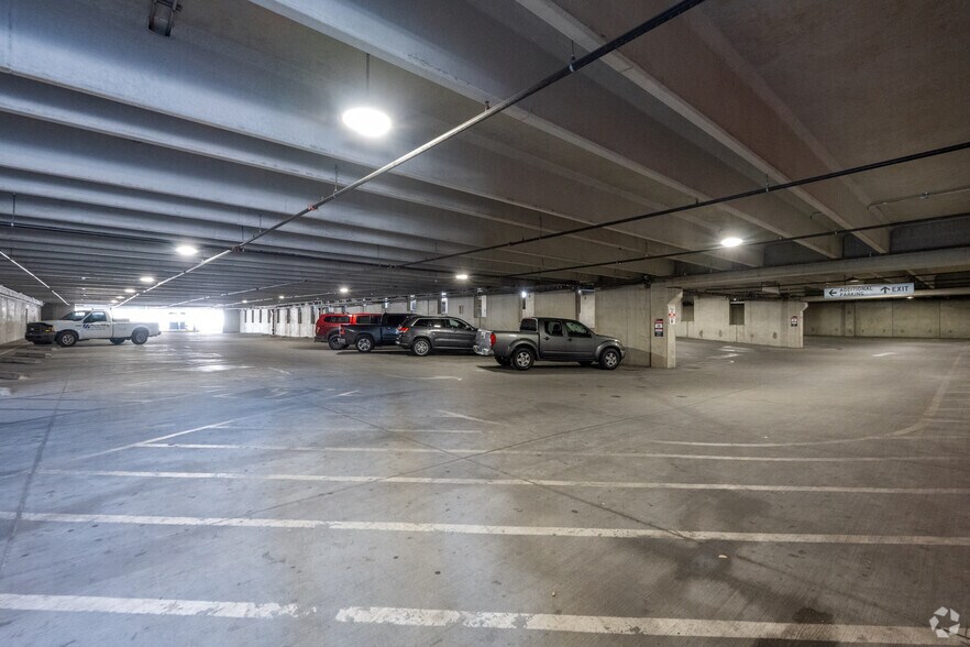 More Photos Of 1 Central Ave NW, Albuquerque Apartments For Sale