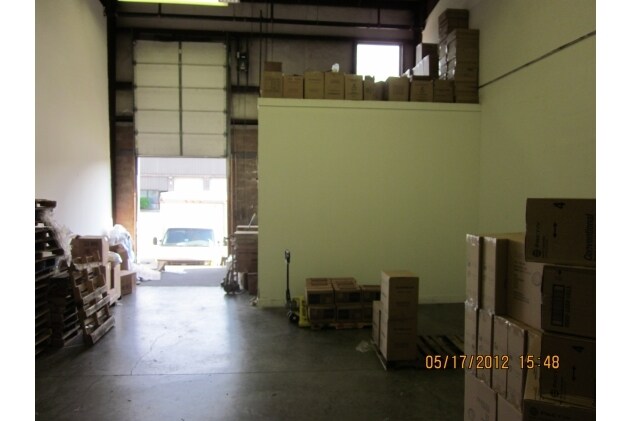 More Photos Of 211 Gates Rd, Little Ferry Flex For Lease