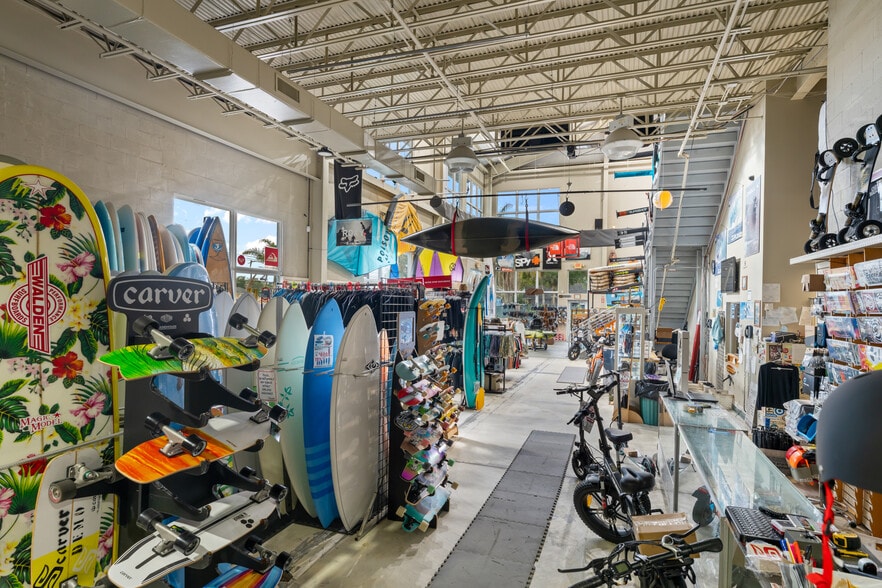 More Photos Of 3090 Ridgewood Dr, Daytona Beach Freestanding For Sale