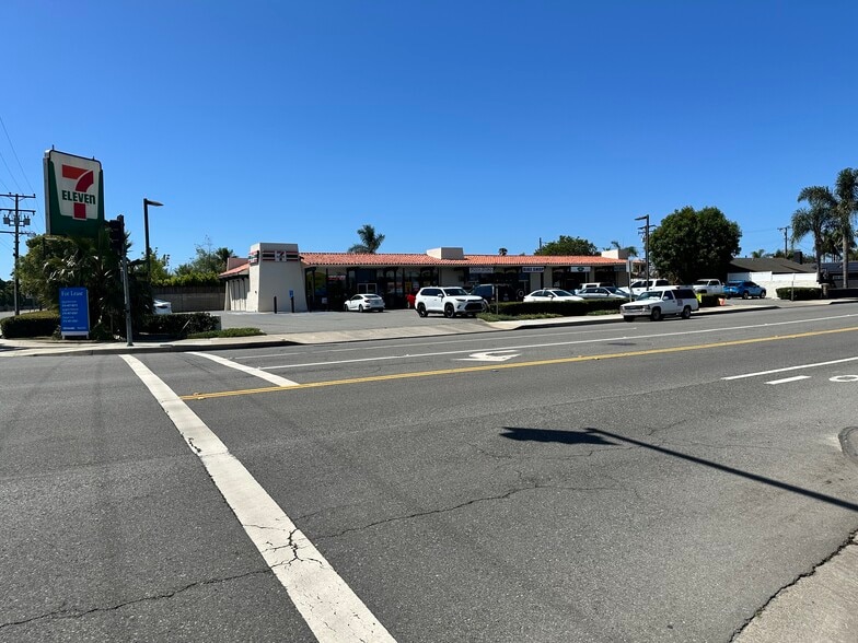 More Photos Of 8462-8472 Indianapolis Ave, Huntington Beach Storefront For Lease