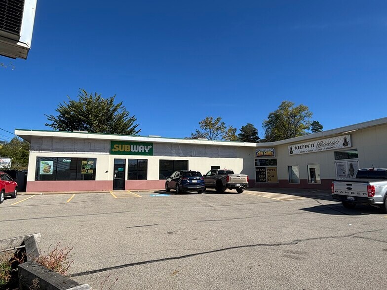 More Photos Of 502 Washington Rd, Washington General Retail For Lease