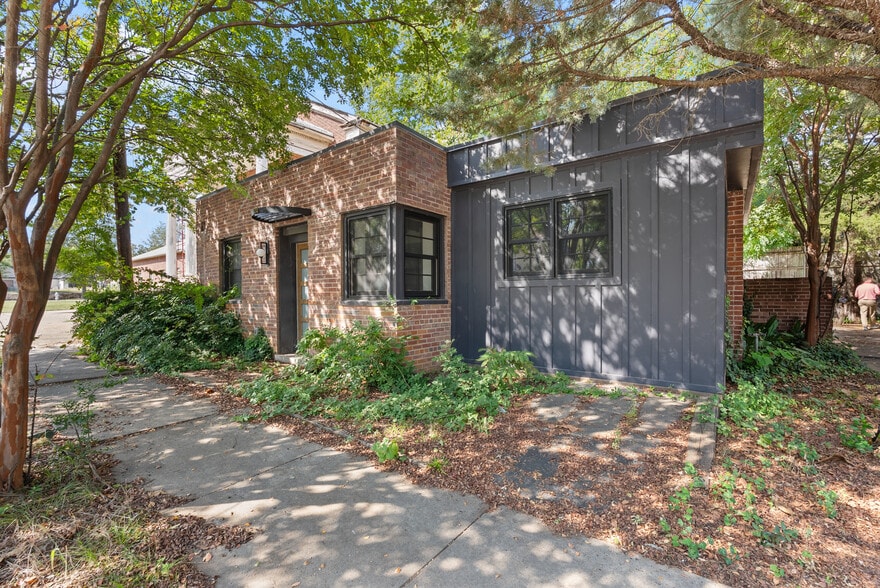 More Photos Of 1520 Broadway St, Little Rock Multifamily For Sale