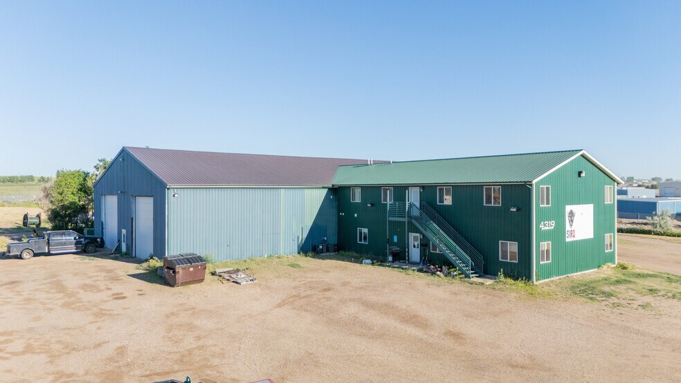 More Photos Of 4319 16th Ave W, Williston Industrial For Lease