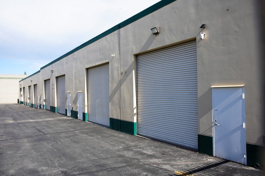 More Photos Of 11940 Goldring Rd, Arcadia Warehouse For Sale