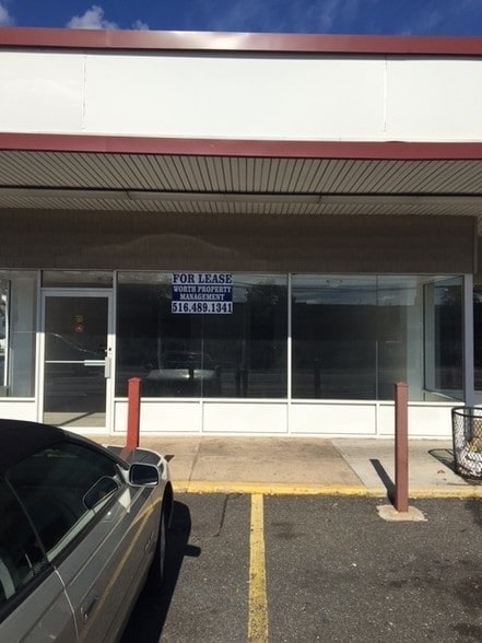More Photos Of 136-148 Main St, East Rockaway Freestanding For Lease