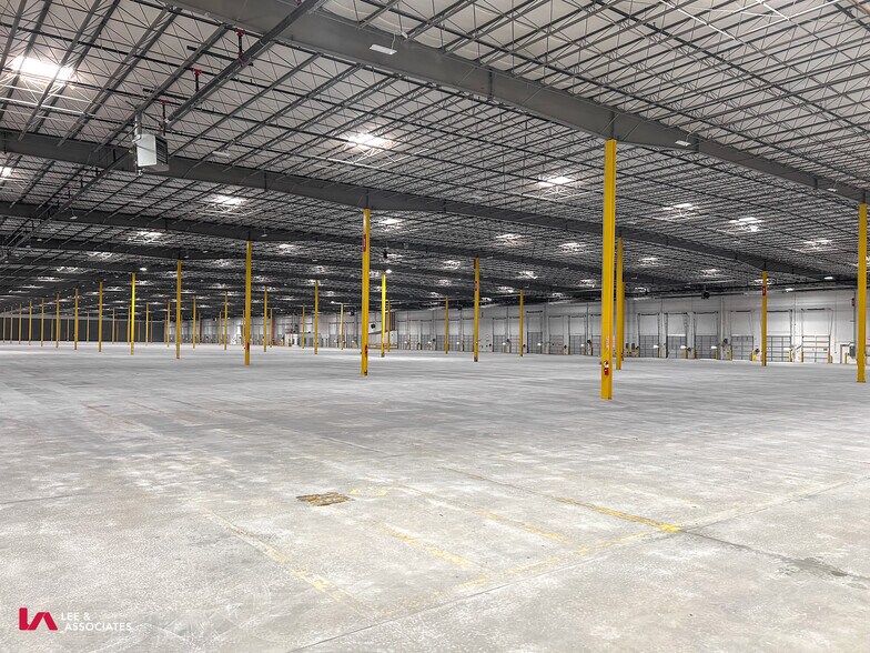 More Photos Of 4787 Stalwart Dr, Fairburn Warehouse For Lease