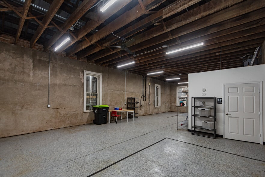 More Photos Of 603 Calhoun St, Richmond Office Residential For Sale