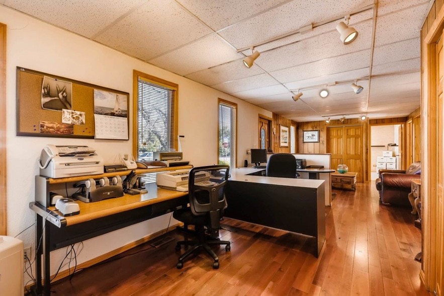 More Photos Of 2145 Kipling St, Lakewood Office Residential For Sale