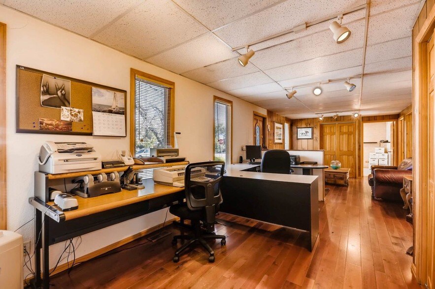 More Photos Of 2145 Kipling St, Lakewood Office Residential For Lease