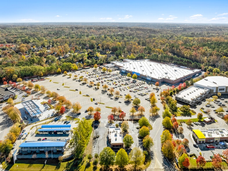 More Photos Of 2161 E Main St, Spartanburg Fast Food For Lease