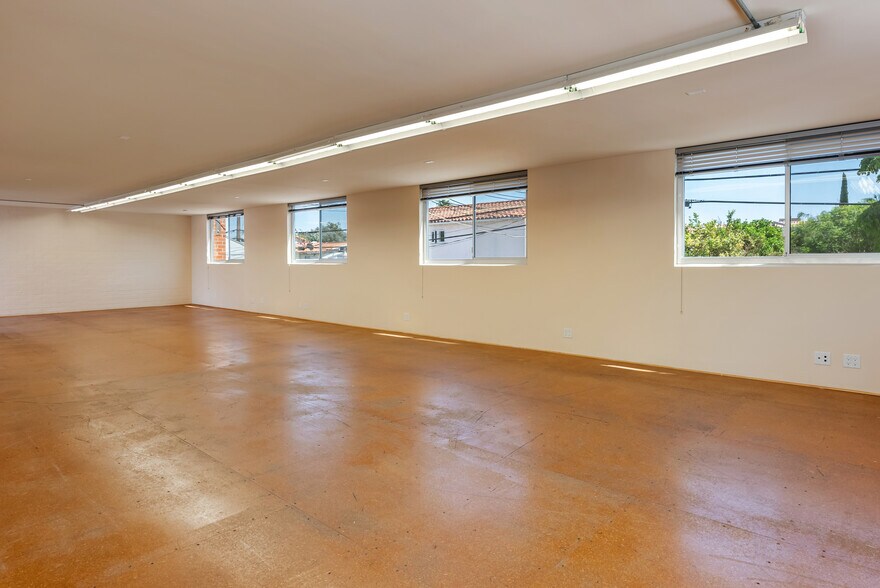 More Photos Of 9024 W Olympic Blvd, Beverly Hills Office For Lease