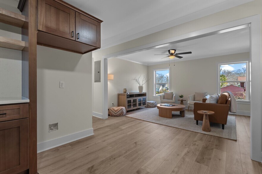 More Photos Of , Greenville Multifamily For Sale