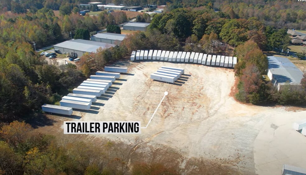 More Photos Of 7867 Turnpike Rd, High Point Distribution For Lease