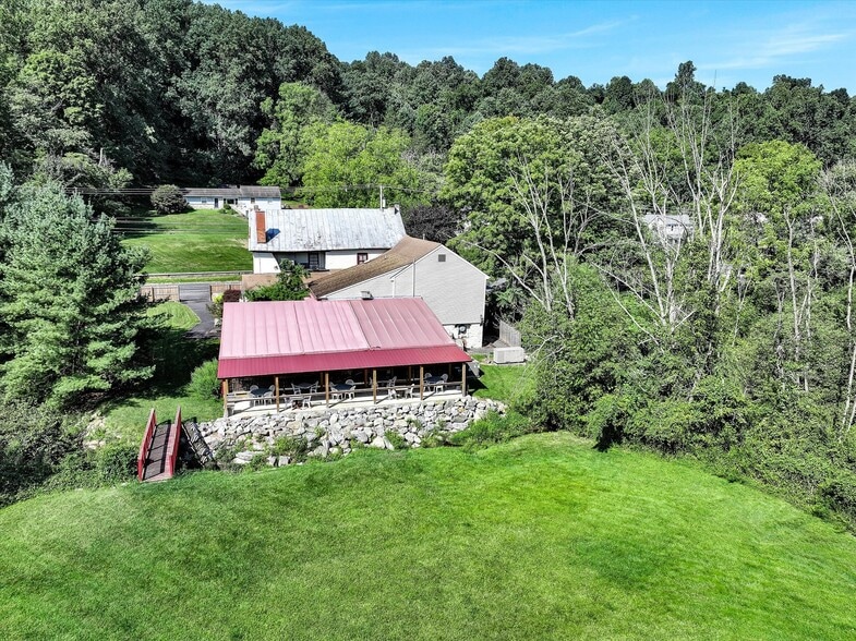 More Photos Of 3790 Morgantown Rd, Mohnton Restaurant For Sale