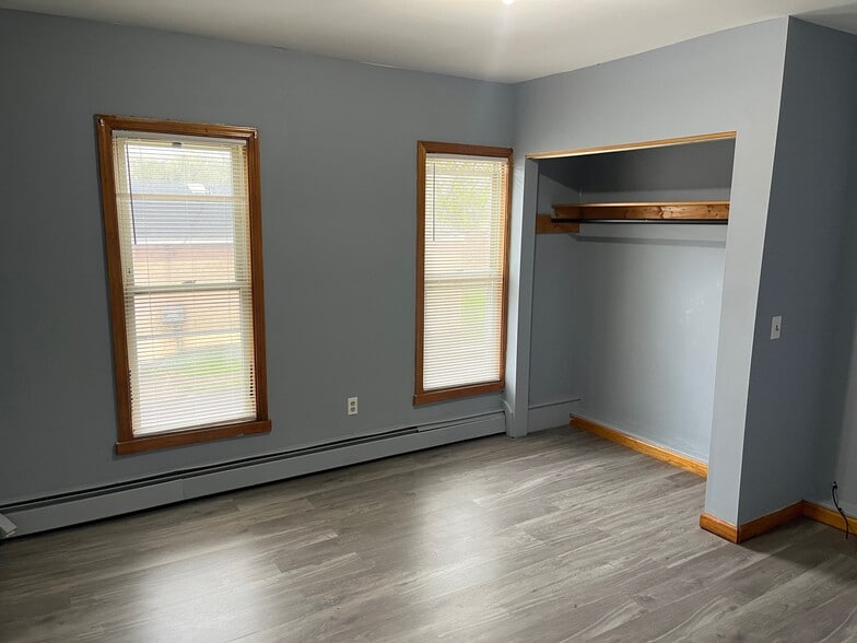 More Photos Of 93 Martin Ave, Blasdell Apartments For Sale
