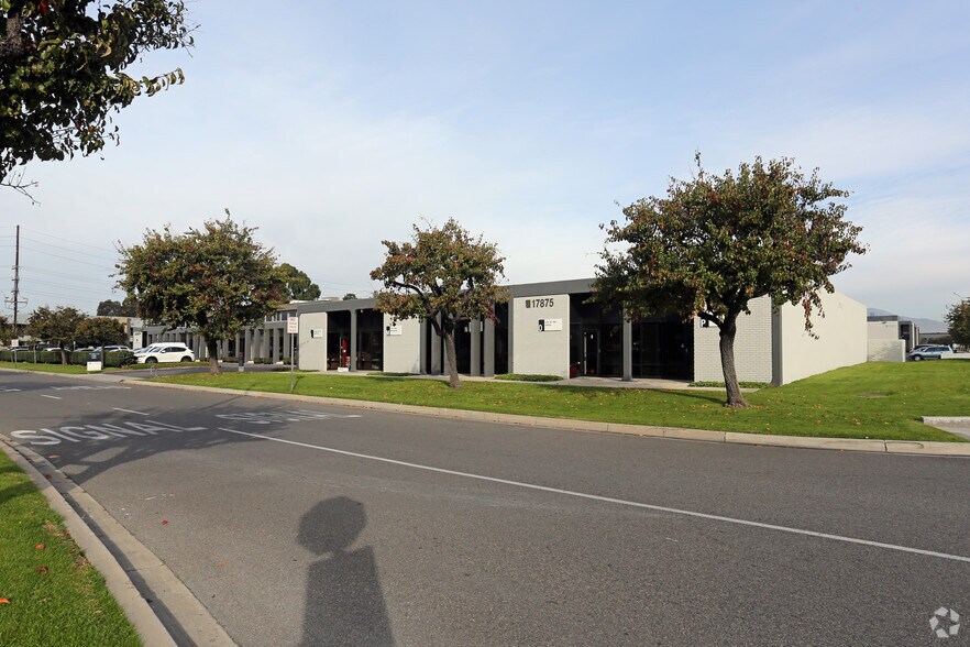 Primary Photo Of 17875 Sky Park Cir, Irvine Light Manufacturing For Lease