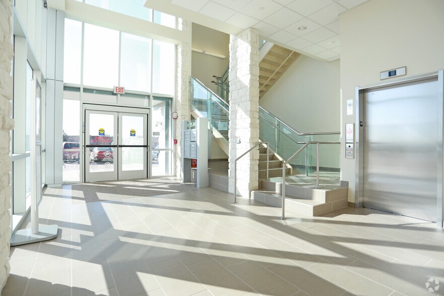 More Photos Of 8515 W Coal Mine Ave, Littleton Medical For Lease